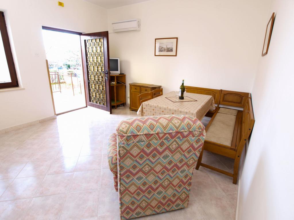 Apartments Angela 1001 Fazana Ngoại thất bức ảnh